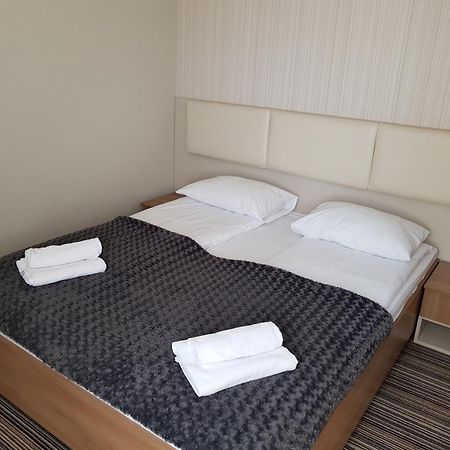Marina Jastarnia Apartamenty W Budynku Z Basenem Номер фото