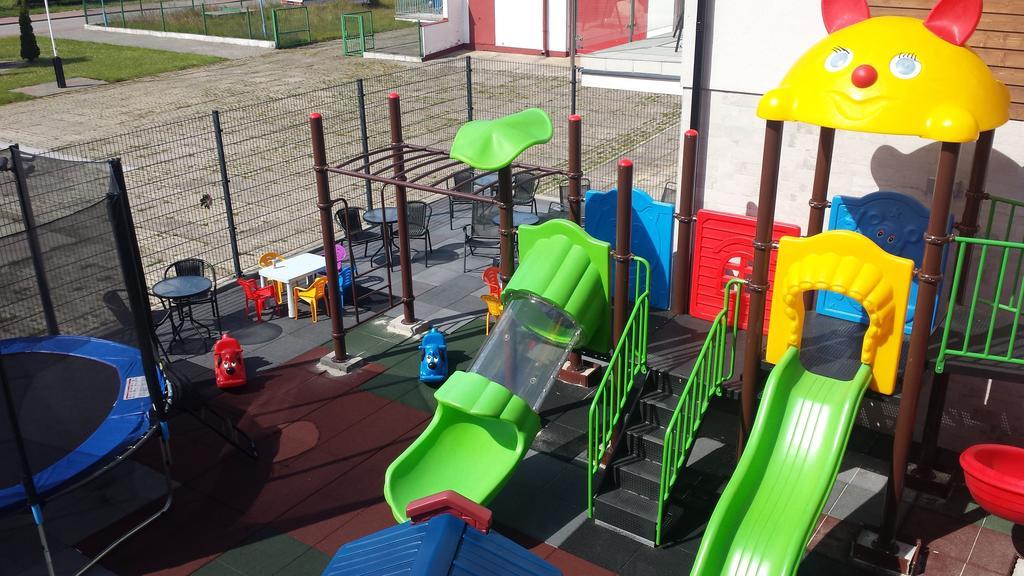 Marina Jastarnia Apartamenty W Budynku Z Basenem Экстерьер фото