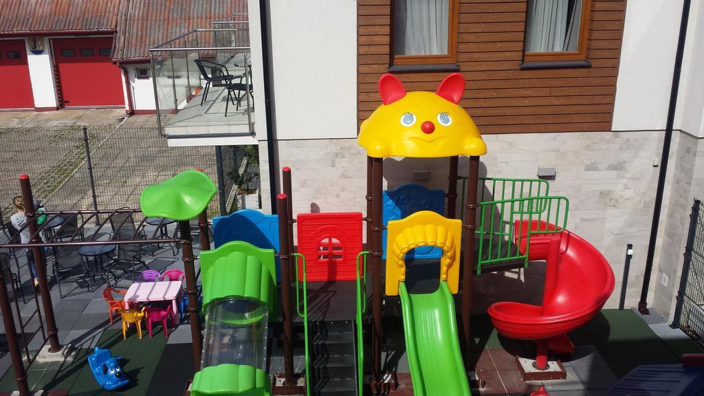 Marina Jastarnia Apartamenty W Budynku Z Basenem Экстерьер фото