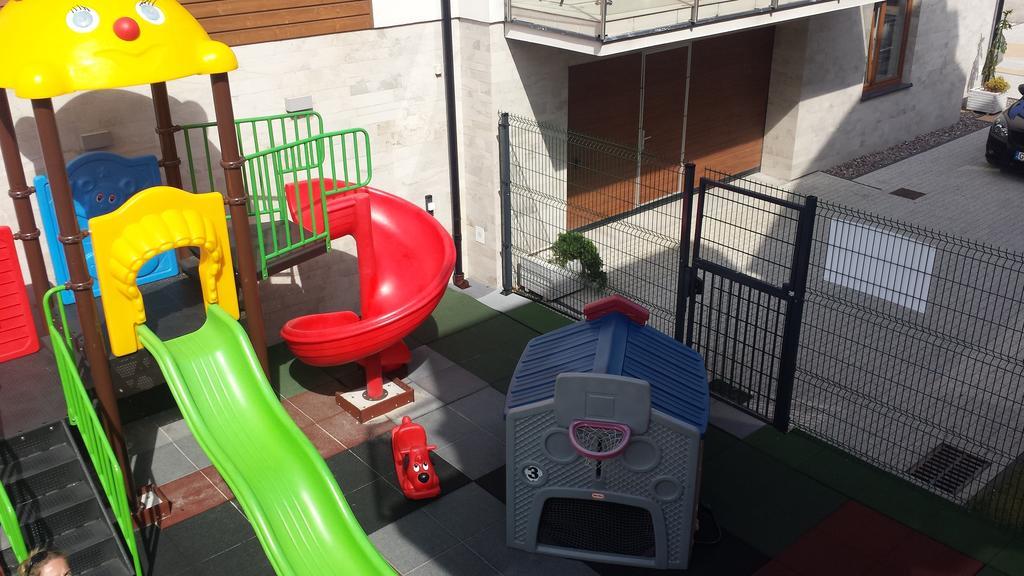 Marina Jastarnia Apartamenty W Budynku Z Basenem Экстерьер фото