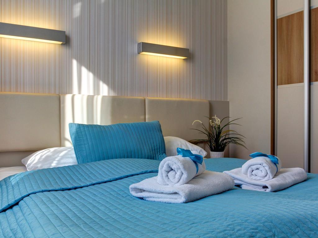 Marina Jastarnia Apartamenty W Budynku Z Basenem Экстерьер фото